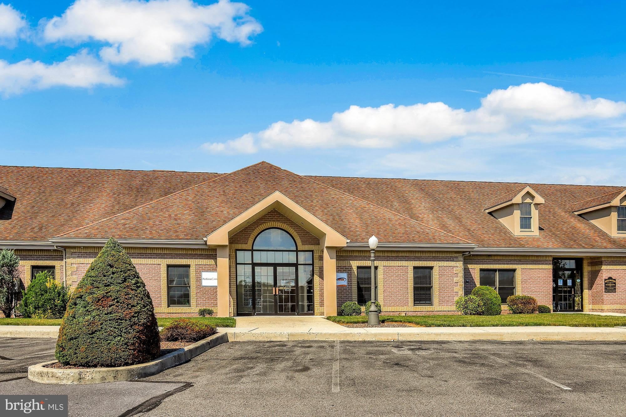 417 PHOENIX DR OFFICES – photo 4