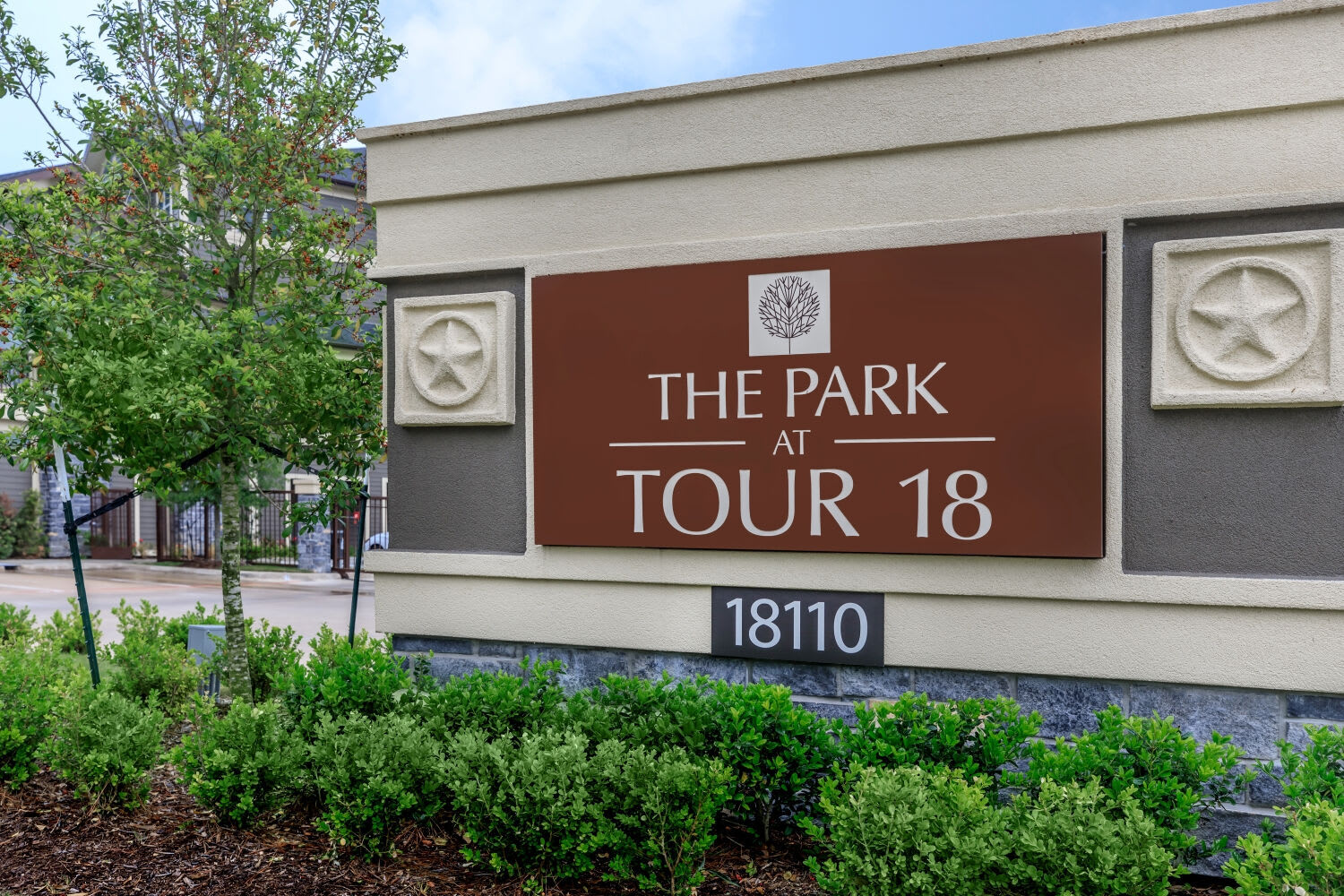 Park at Tour 18 – photo 2