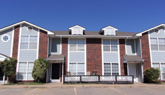 3713 North Street Charles Street – photo 1