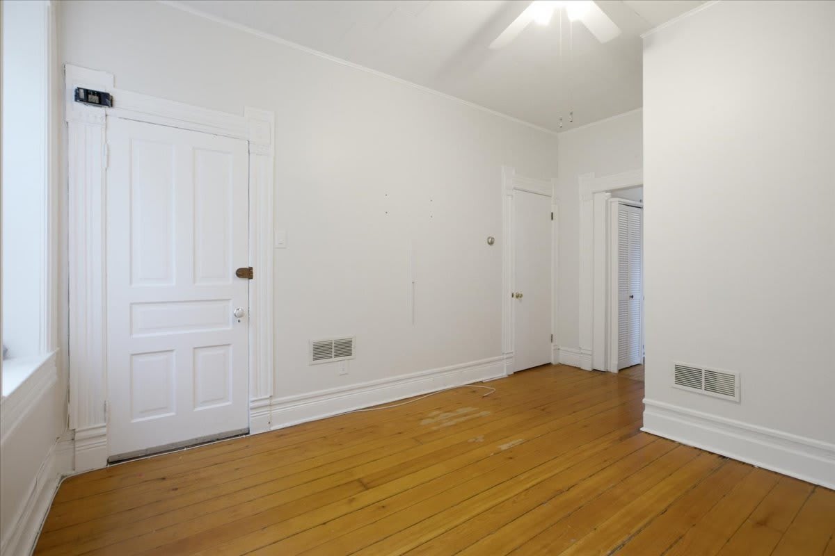 1616 W LeMoyne Street – photo 4