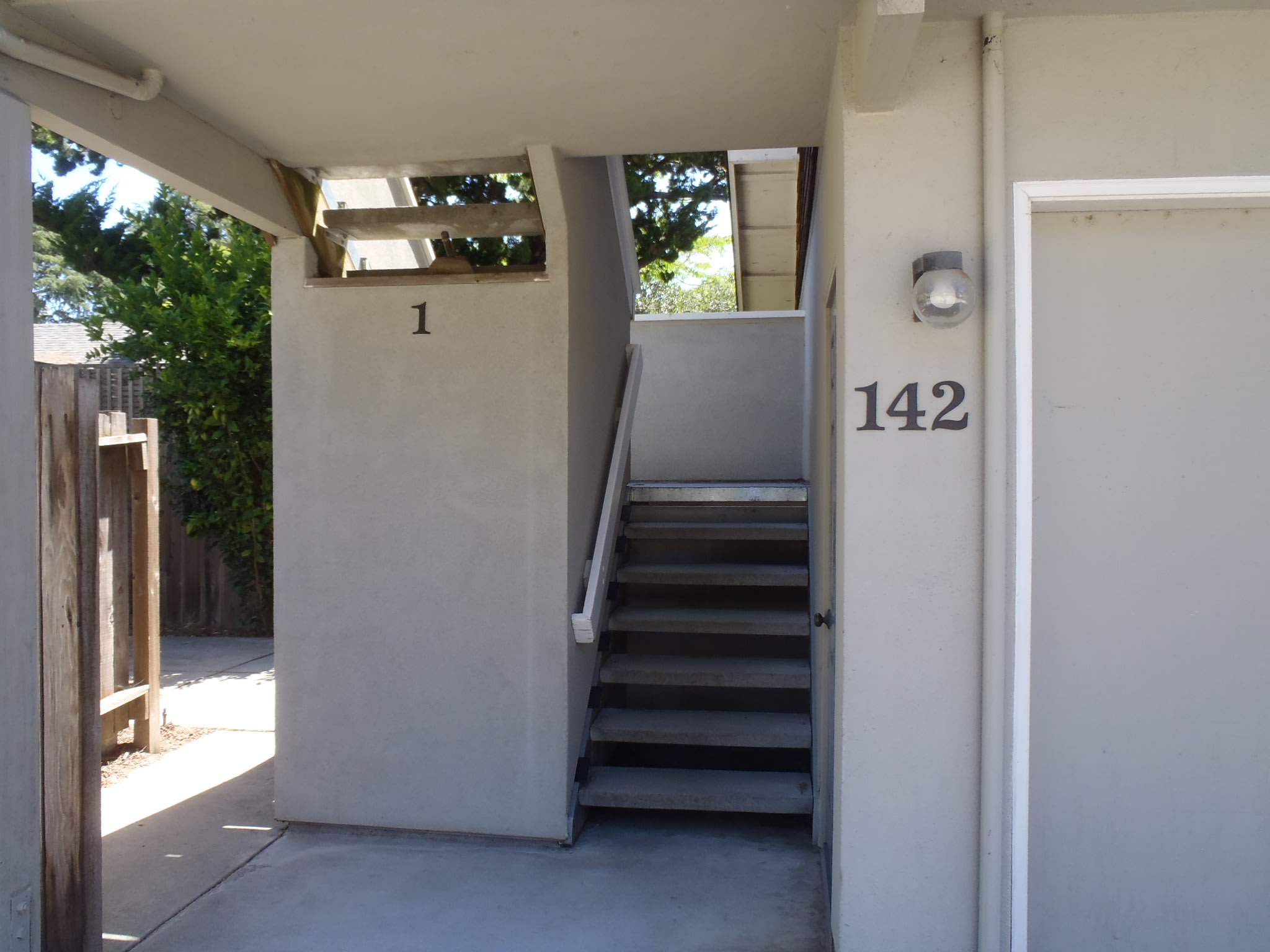 142 Belmont Street – photo 2