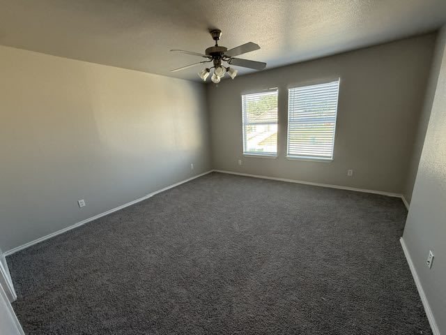 702 Claremont Pkwy – photo 4