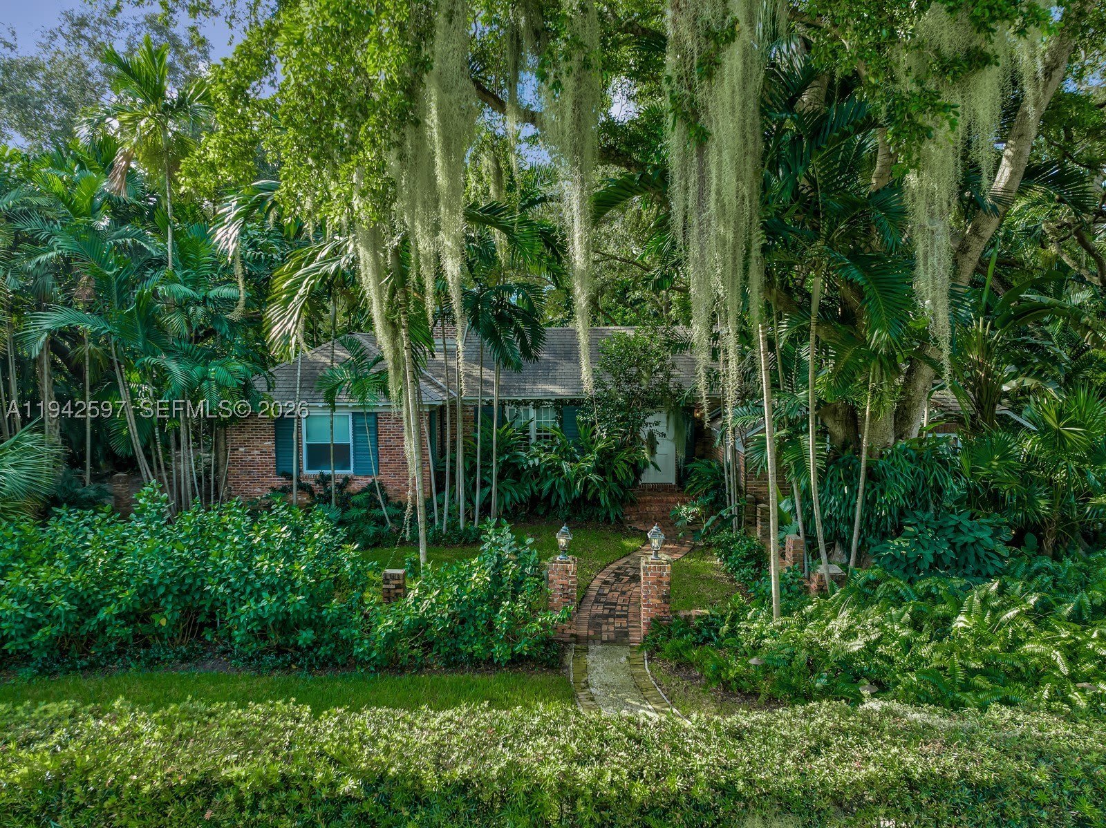 530 Melaleuca Ln – photo 2