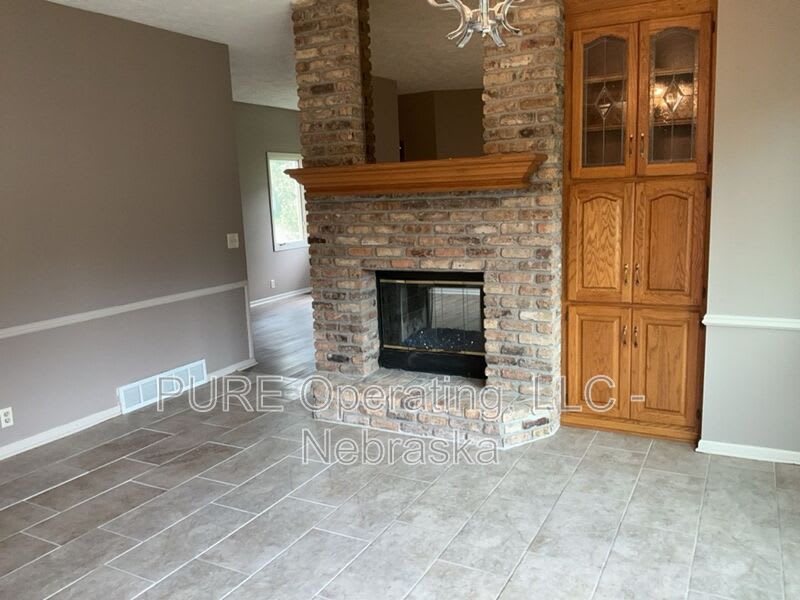 1008 E Aberdeen Dr – photo 3