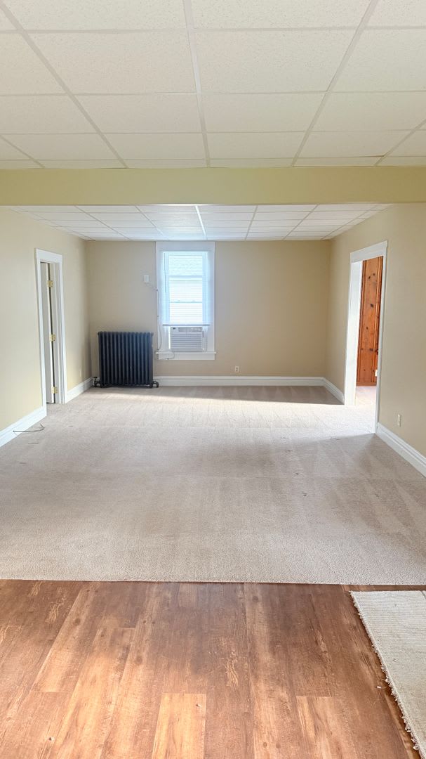 Large 4 bedroom single family home ready now! – photo 3