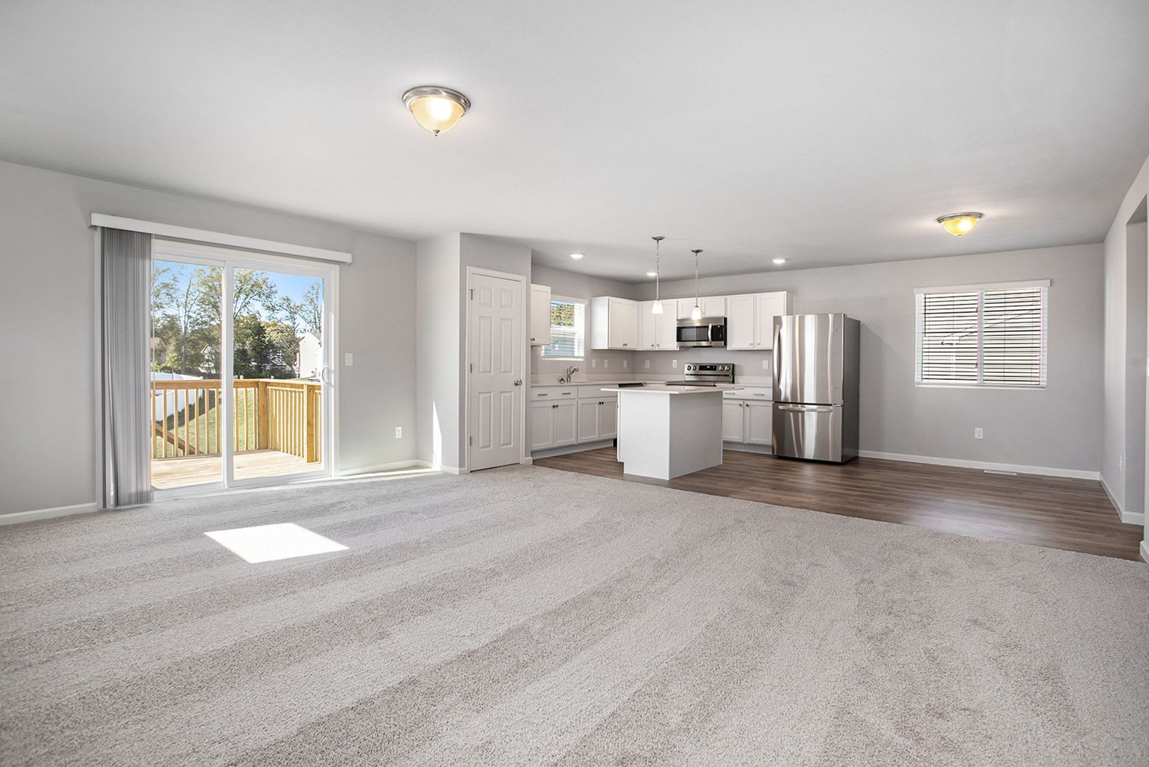372 North Sherman Street – photo 4