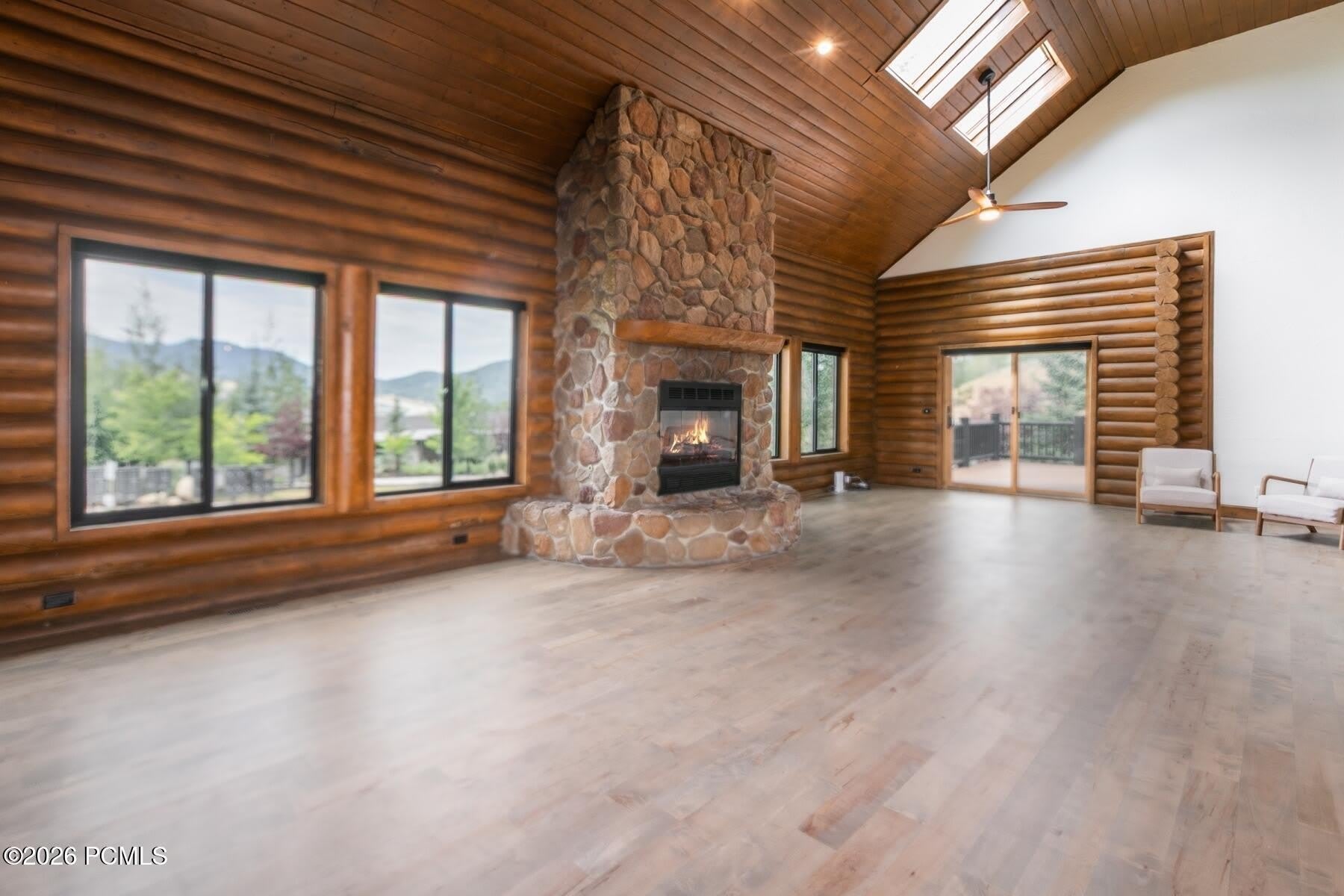 8766 N Daybreaker Drive – photo 4