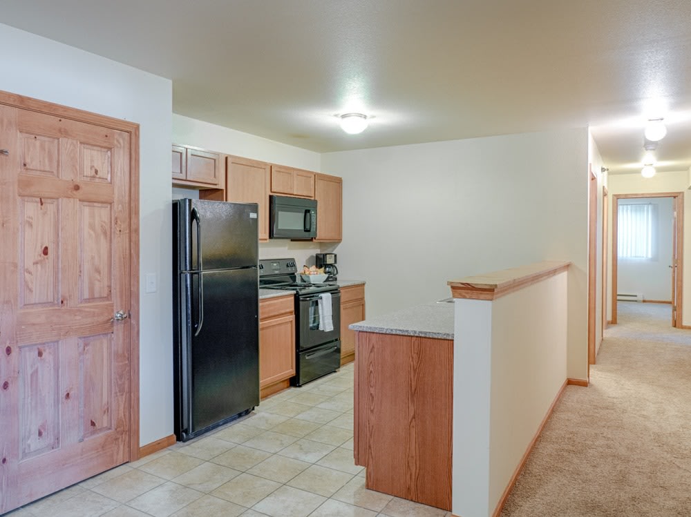 Rockridge Apartment Homes – photo 2