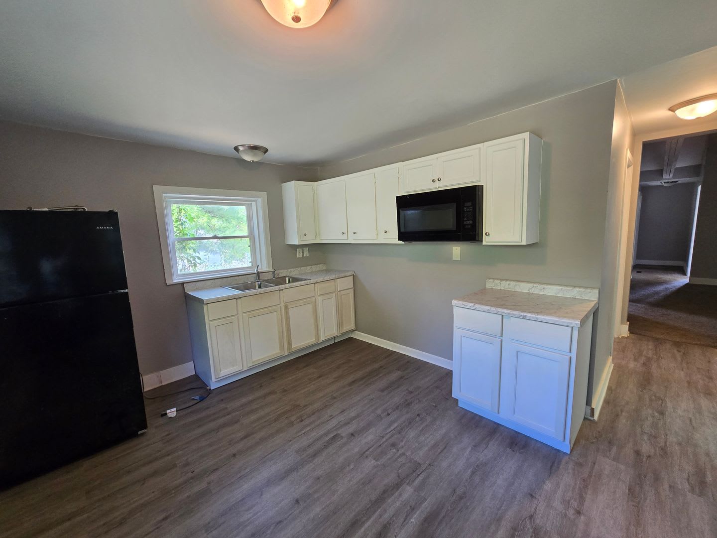 2 Bedroom House – photo 2