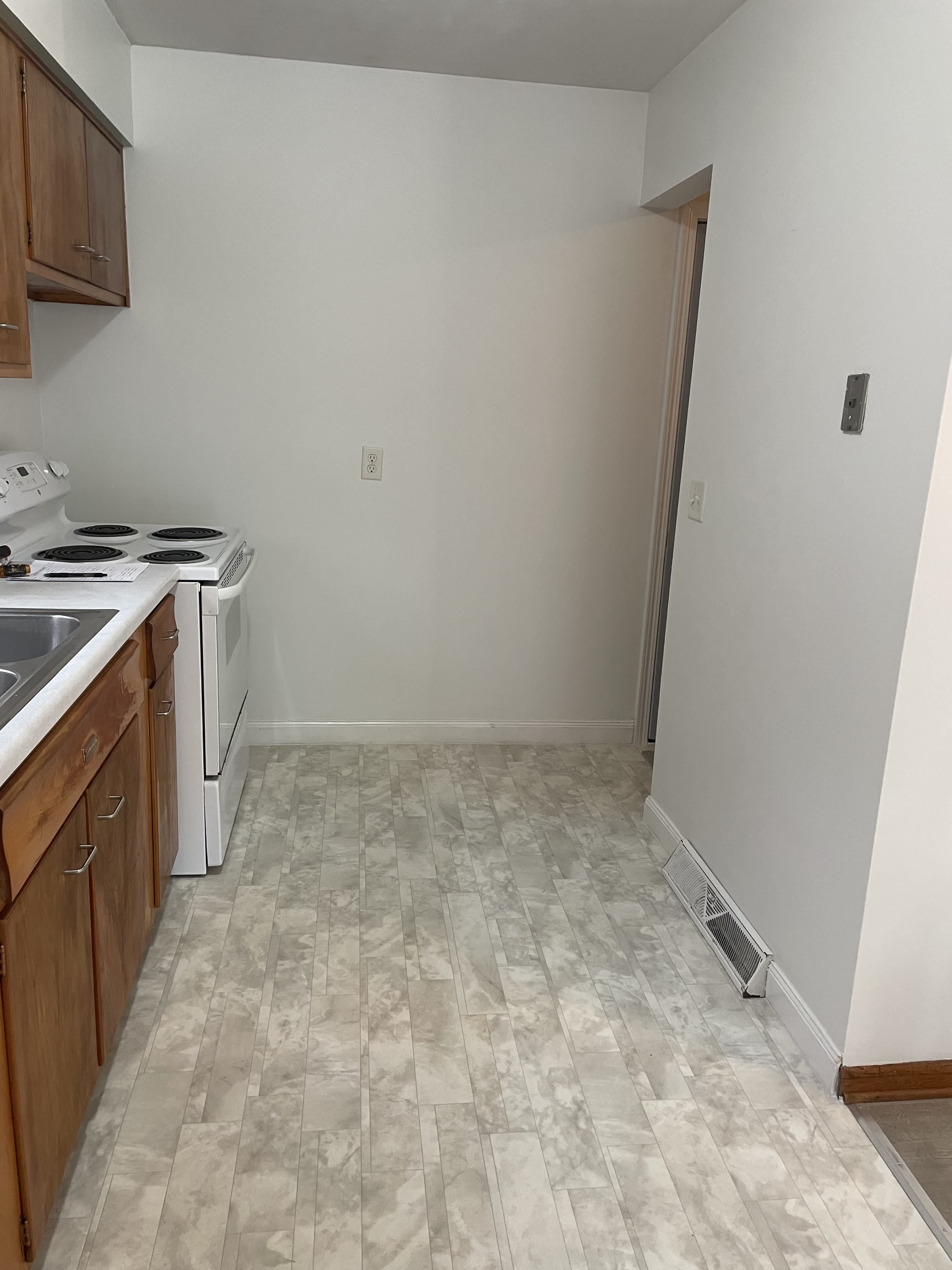 2222 Whittier Street – photo 5