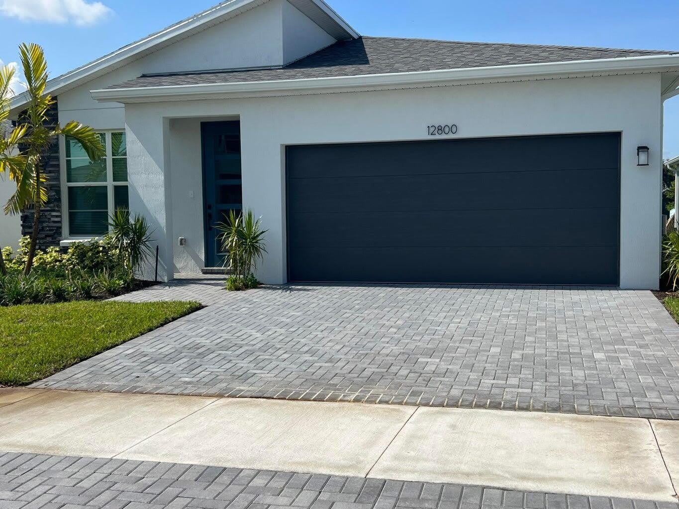 12800 SW Eleanor Drive – photo 4