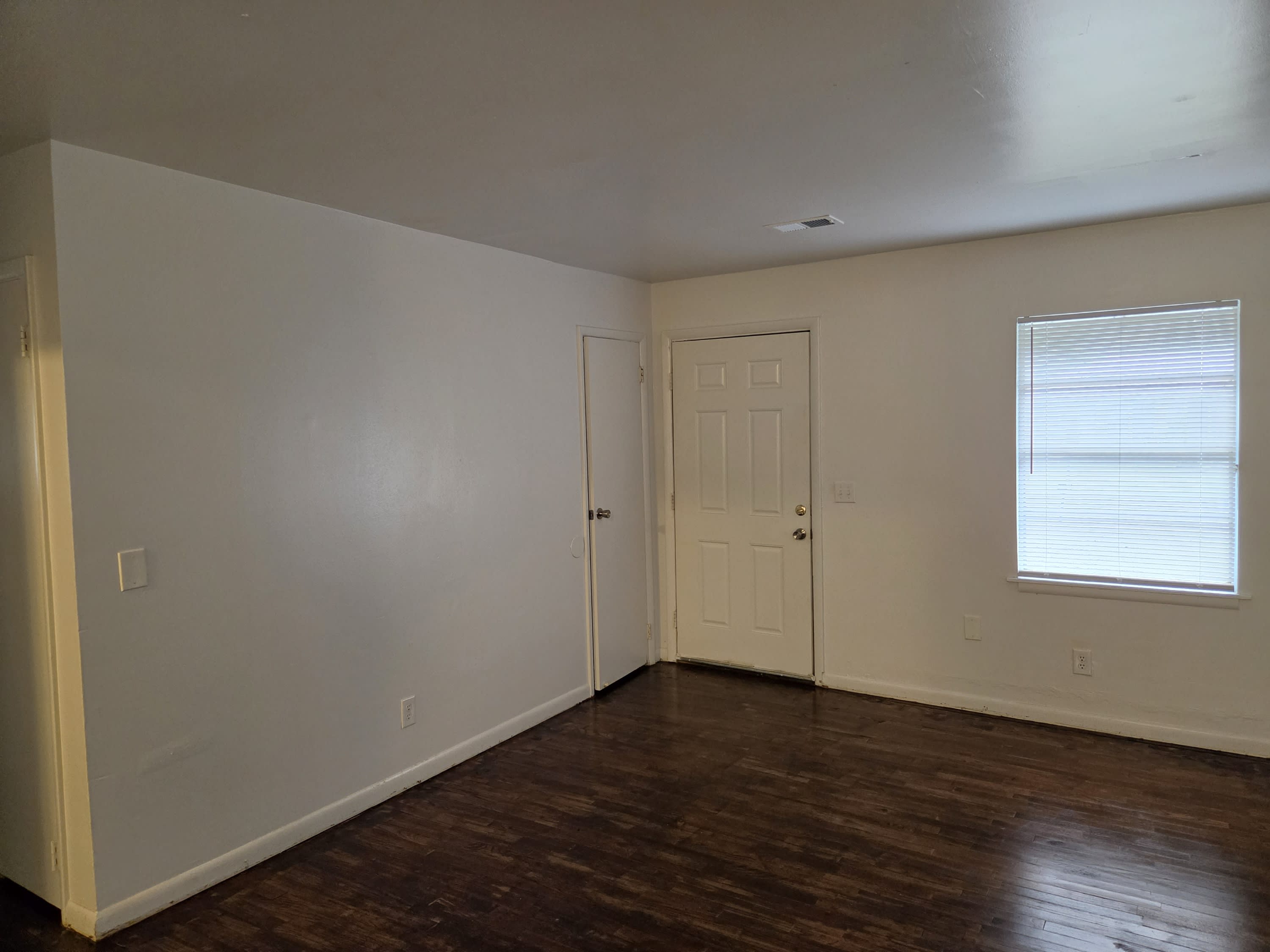 1603 Apple Valley Drive – photo 2