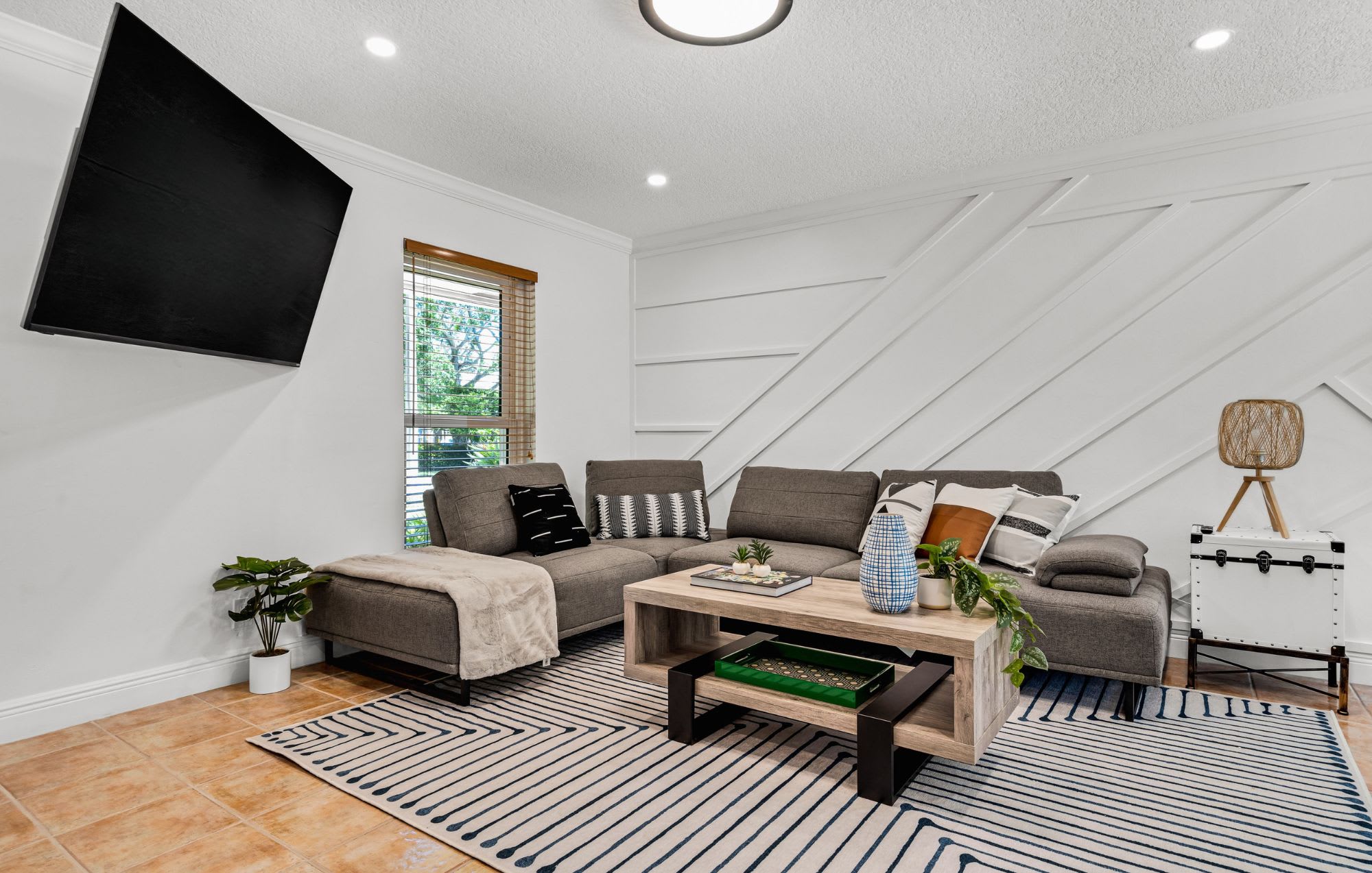 6421 Ne 22nd Ave – photo 2