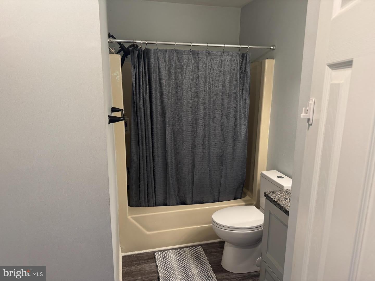 100 Cypress Dr – photo 3