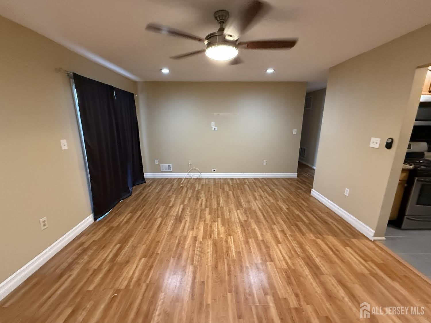 61 Brighton Way – photo 2