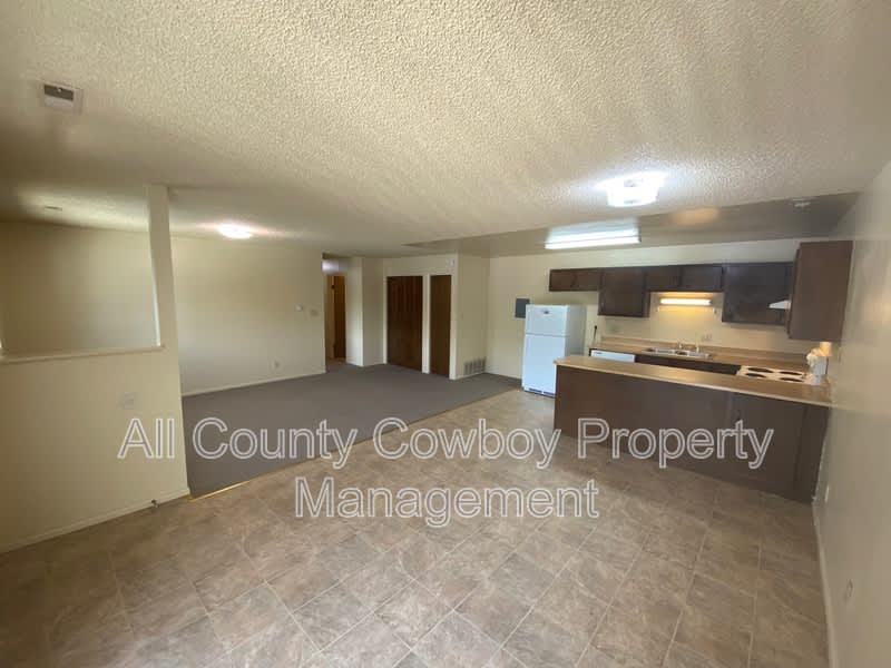 1314 Gibbon St – photo 3