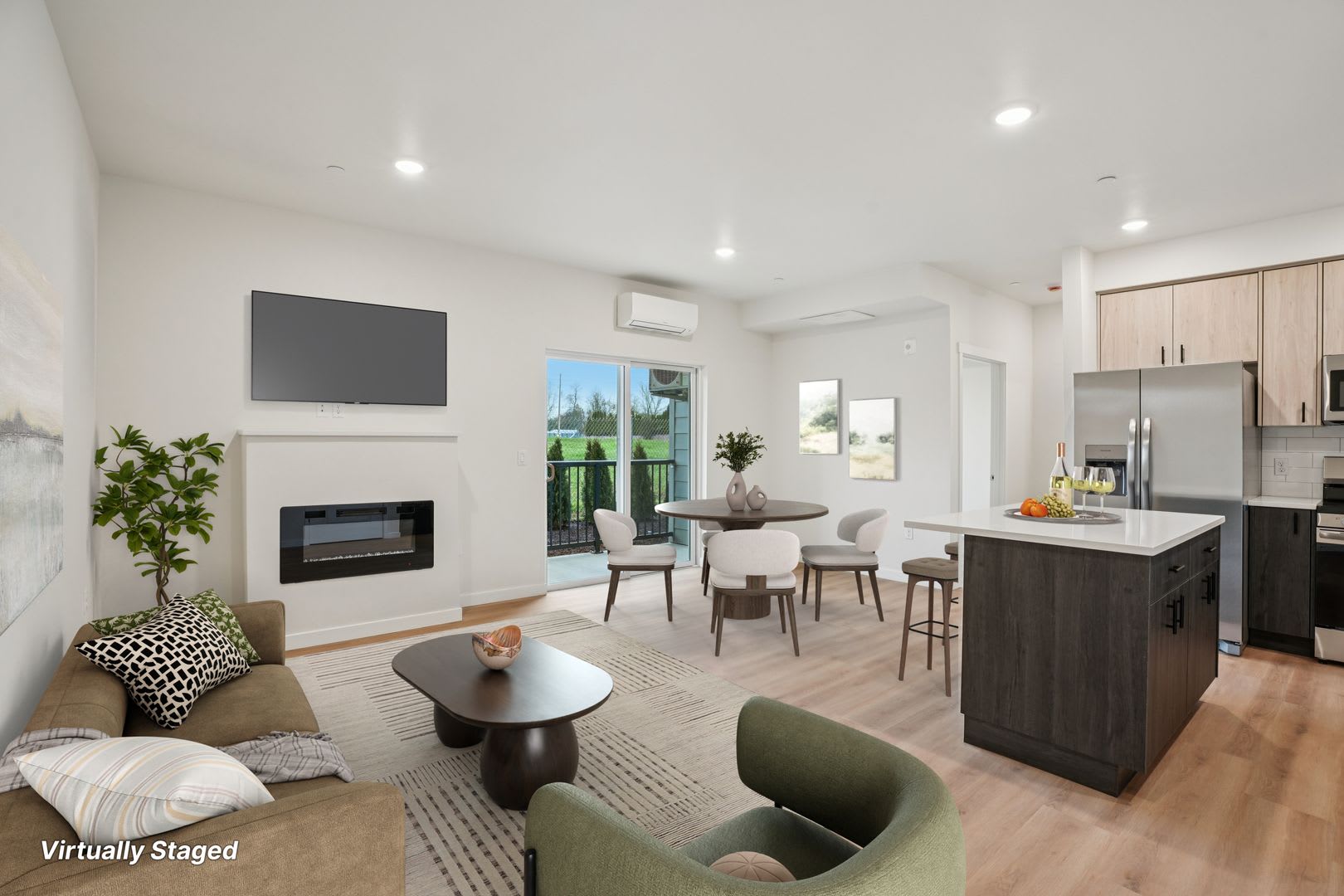 Beautiful Three Bedroom New Construction Home For Rent – photo 2