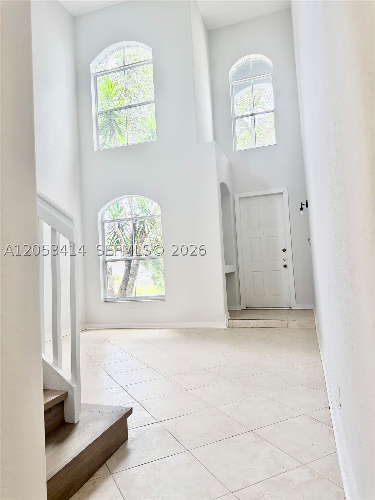 4946 SW 38th Way – photo 4