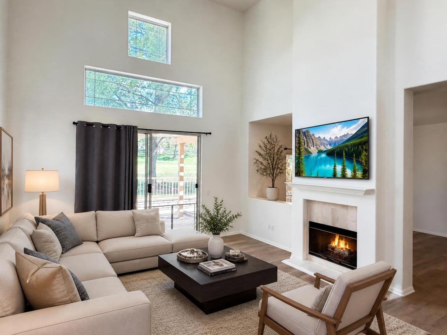 1441 Upland Hills Drive North – photo 2