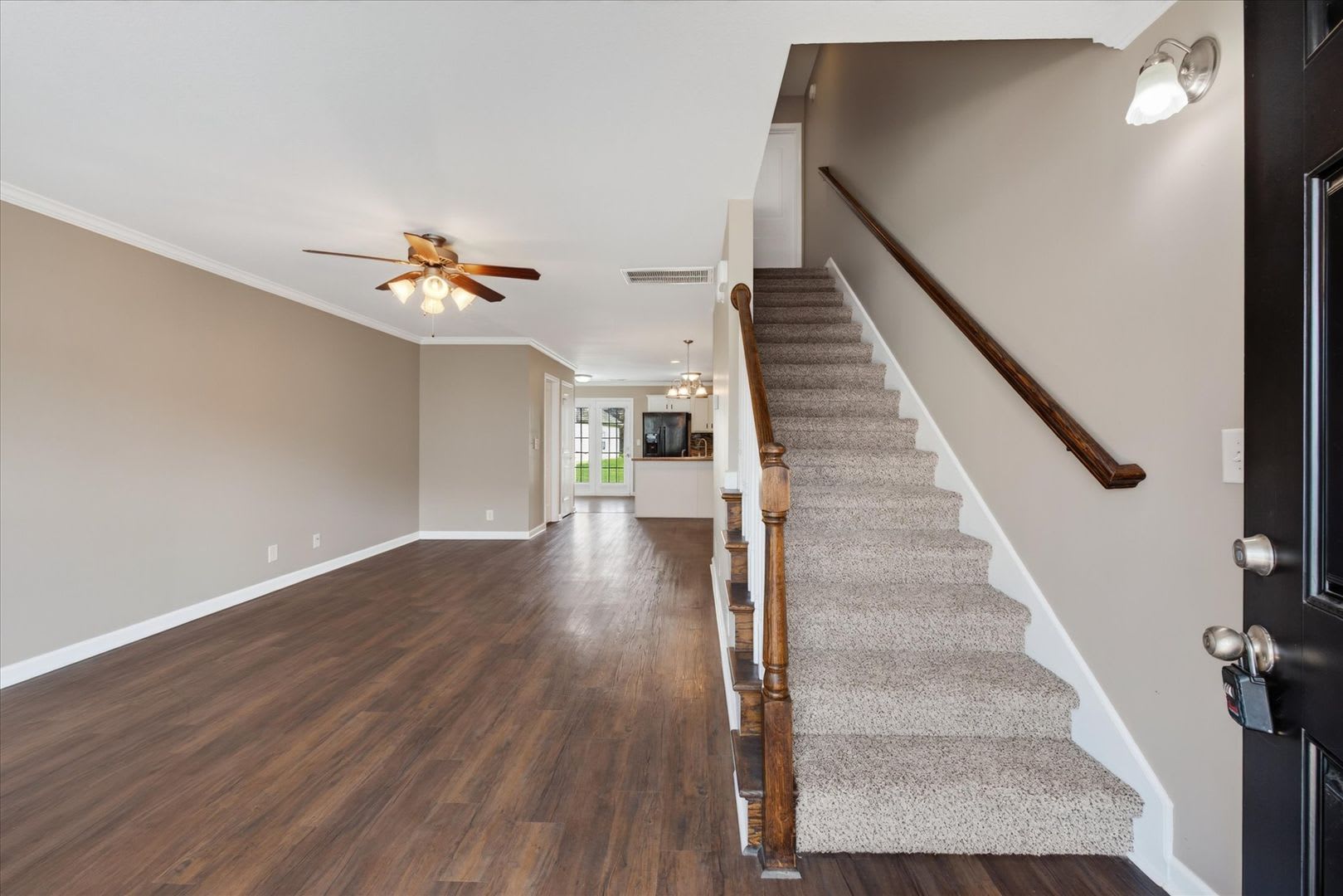 Pet Friendly Two Bedroom! – photo 5