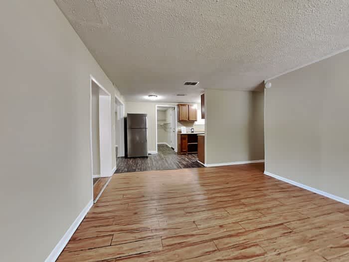 5226 Timawatha Avenue – photo 3