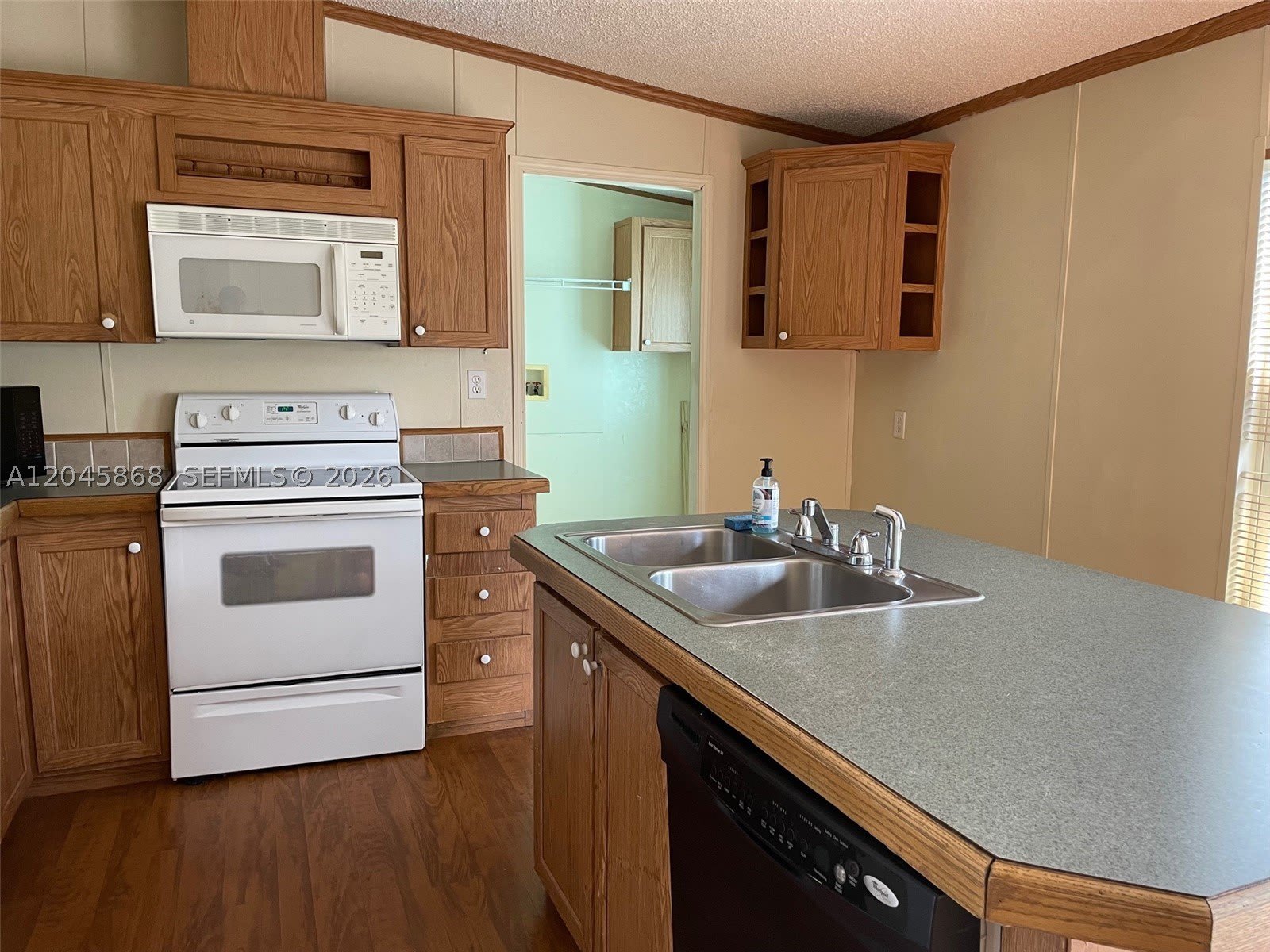 11864 Atlantic Cir – photo 2