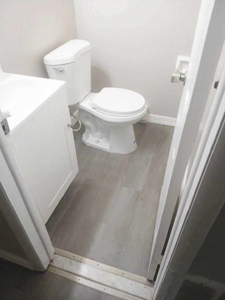 317 South West Street# A – photo 4