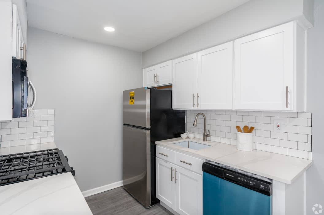 91 Oak St – photo 3