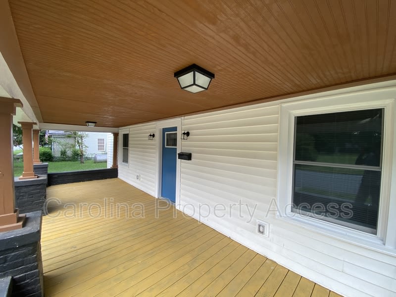 309 North Webb Street – photo 2