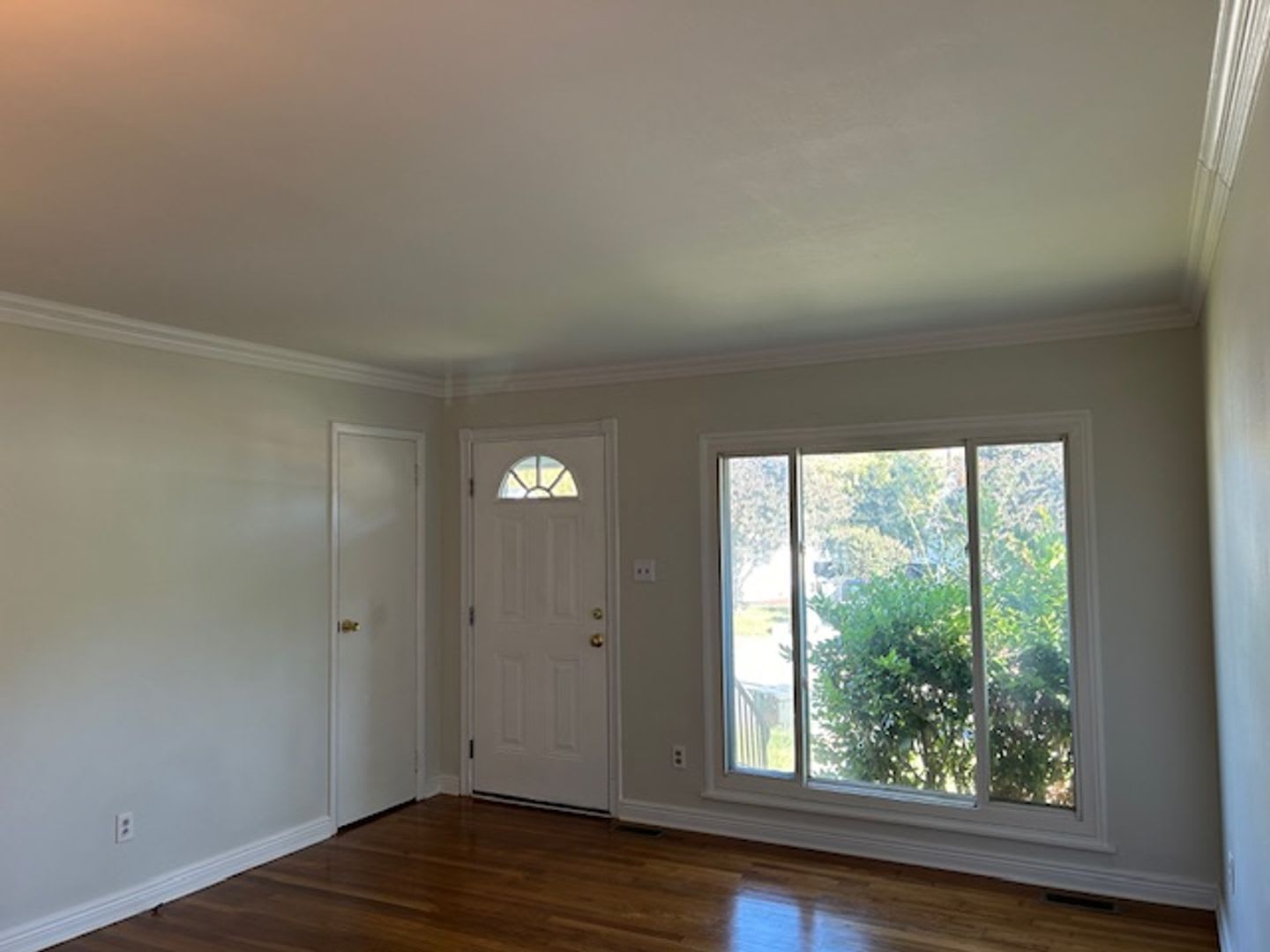 Charming 3BR Ranch Near Libbie & Grove – photo 3