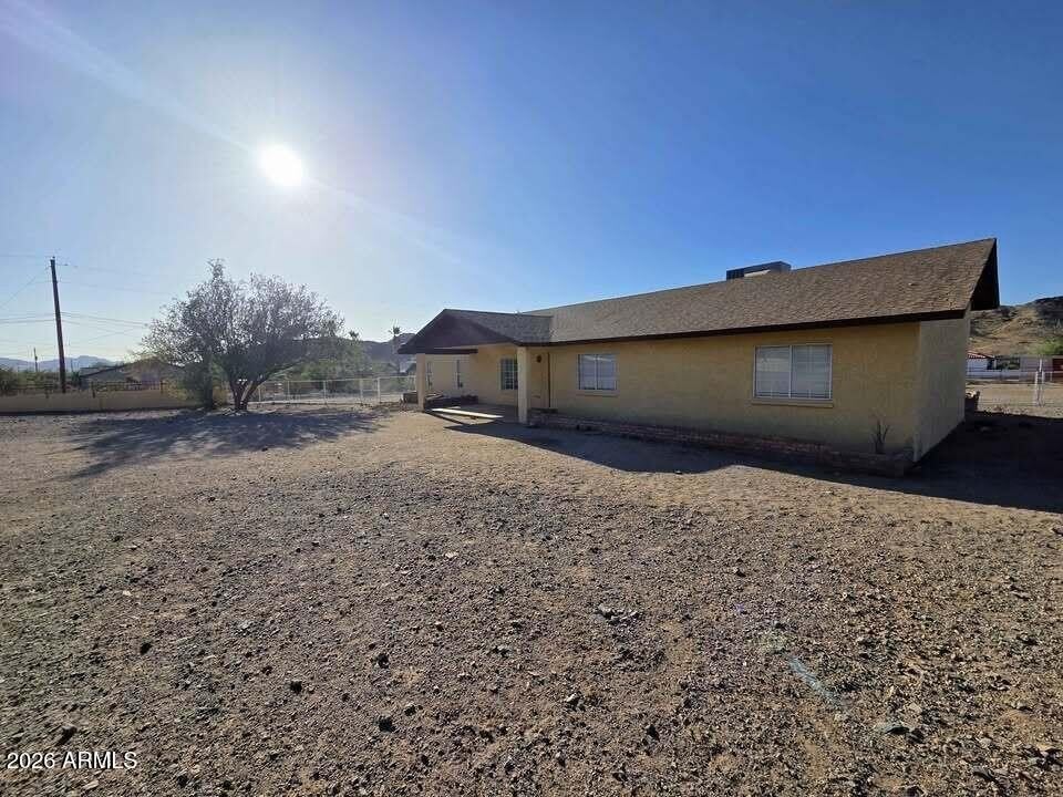 4012 W CARVER Road – photo 1