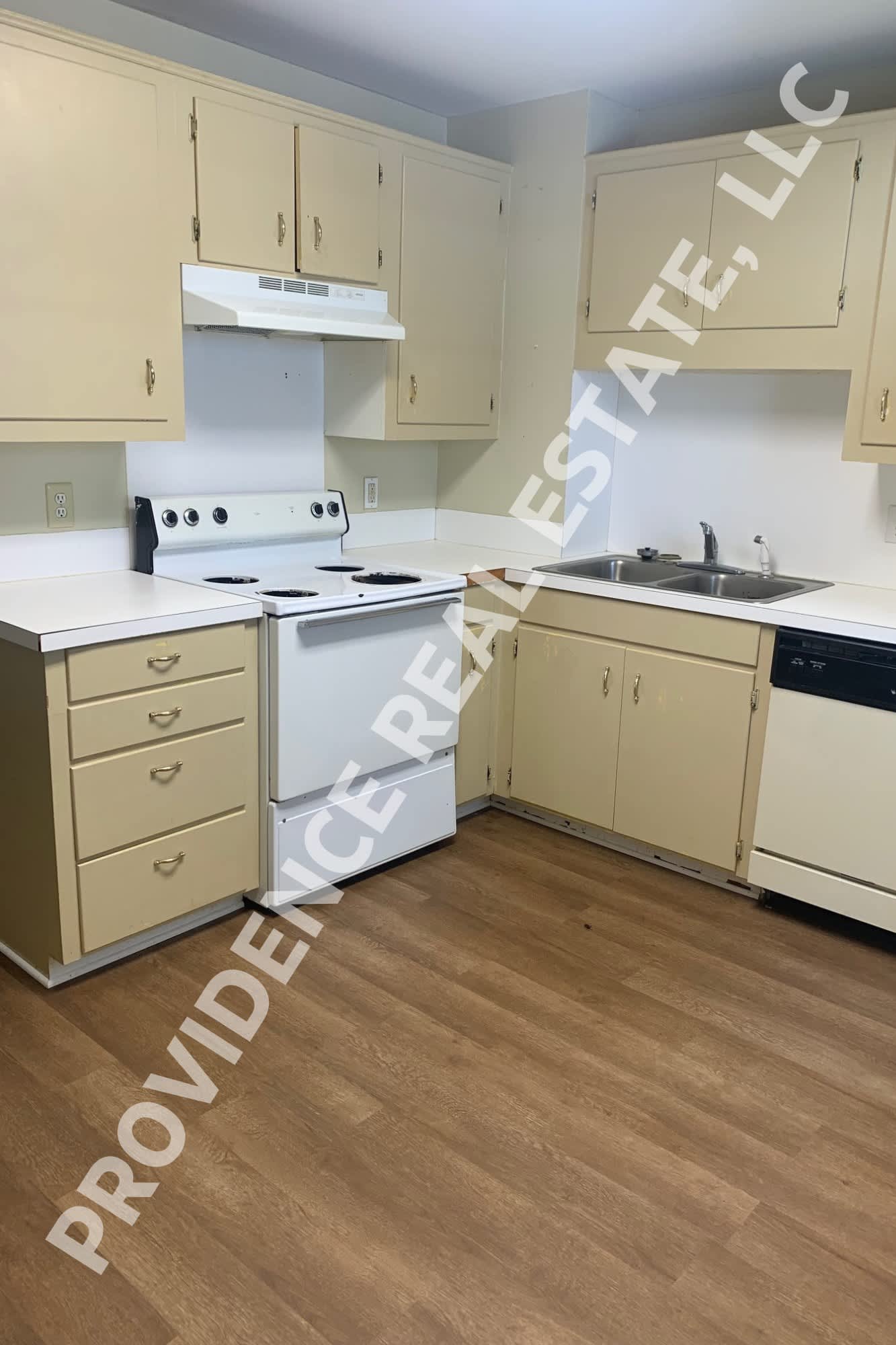 1604 South Barnett Springs Street – photo 3