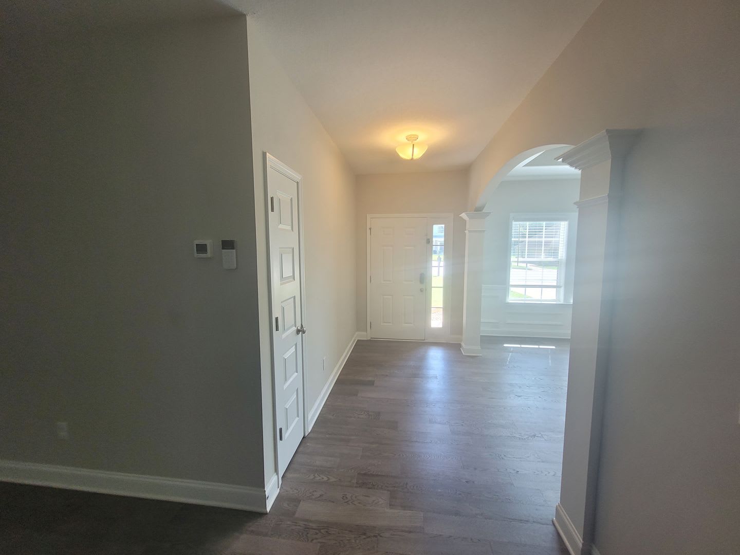 4-bedroom, 3-bathroom – photo 2
