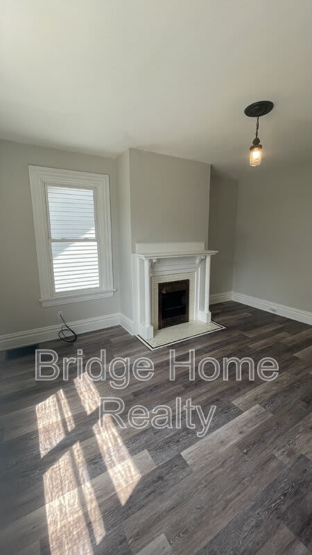 401 N McKean St – photo 5