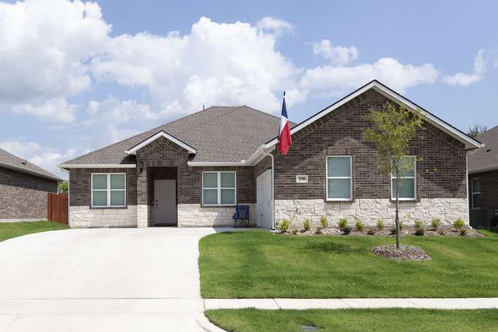 320 Ginger Avenue – photo 1