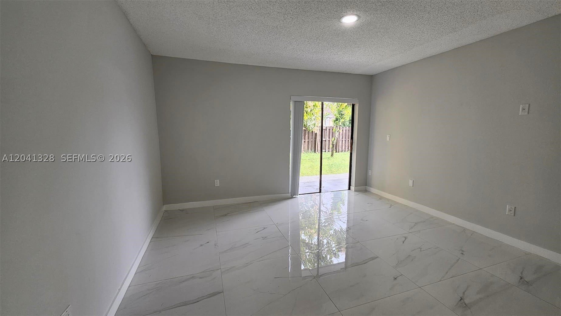 14470 SW 96th Ter – photo 4