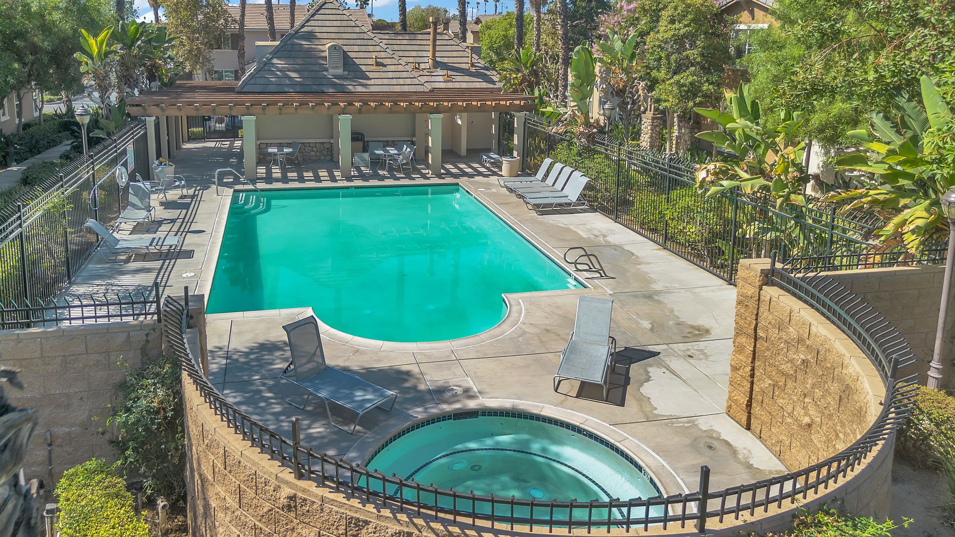 8798 Nozay Lane – photo 2