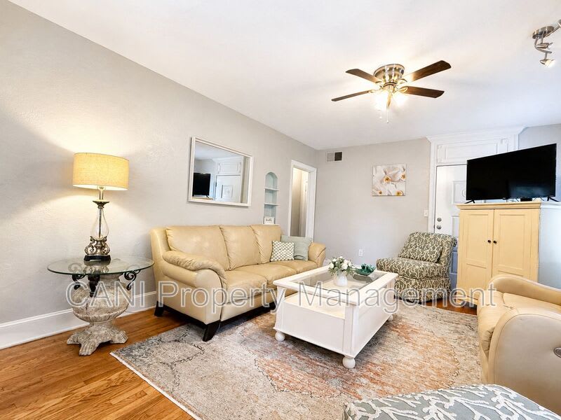 112 S Dixie Ave – photo 3