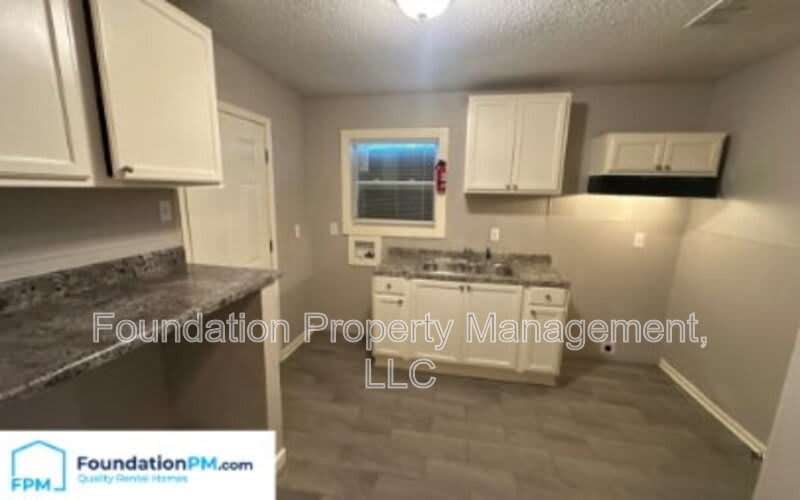 2601 Dakar Avenue – photo 5