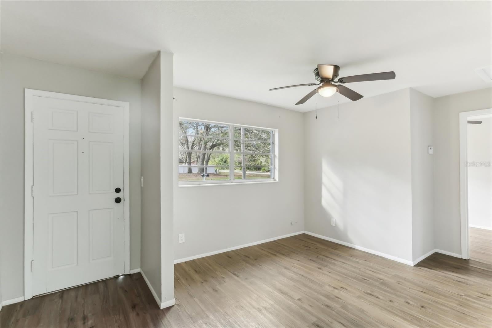 7711 AMHERST Street – photo 4