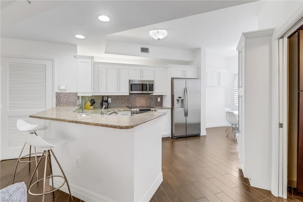 450 Bayfront Pl – photo 4