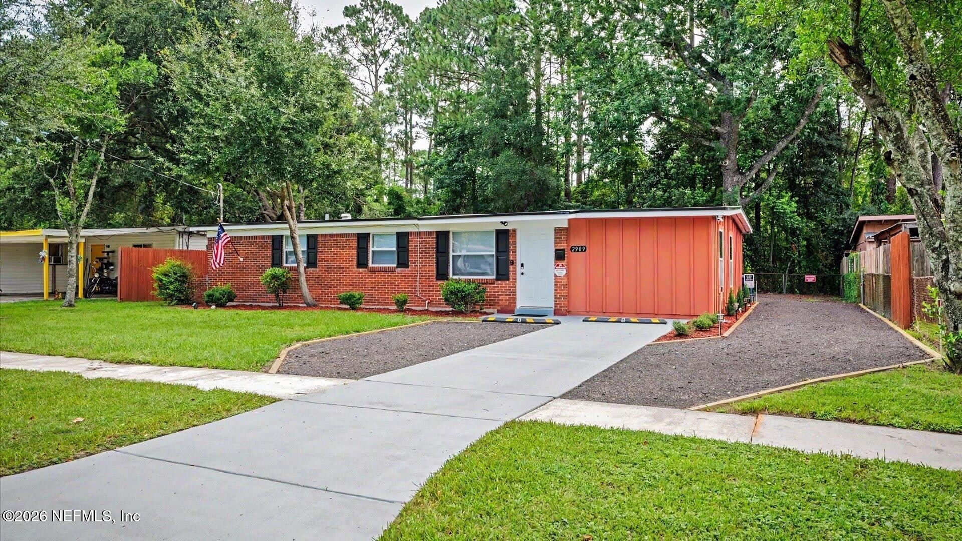 2909 LAUDERDALE Drive E – photo 3