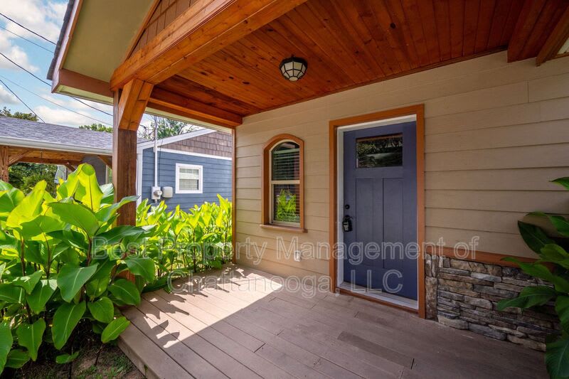404 Somerville Avenue – photo 3