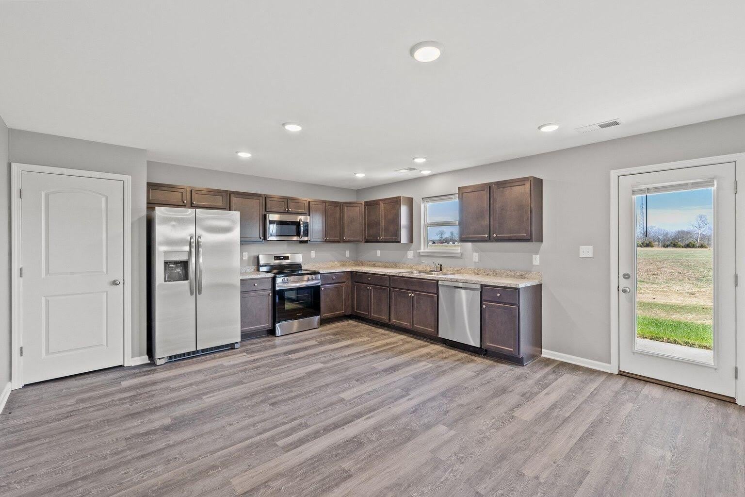 6088 Arbor Wds Way – photo 5