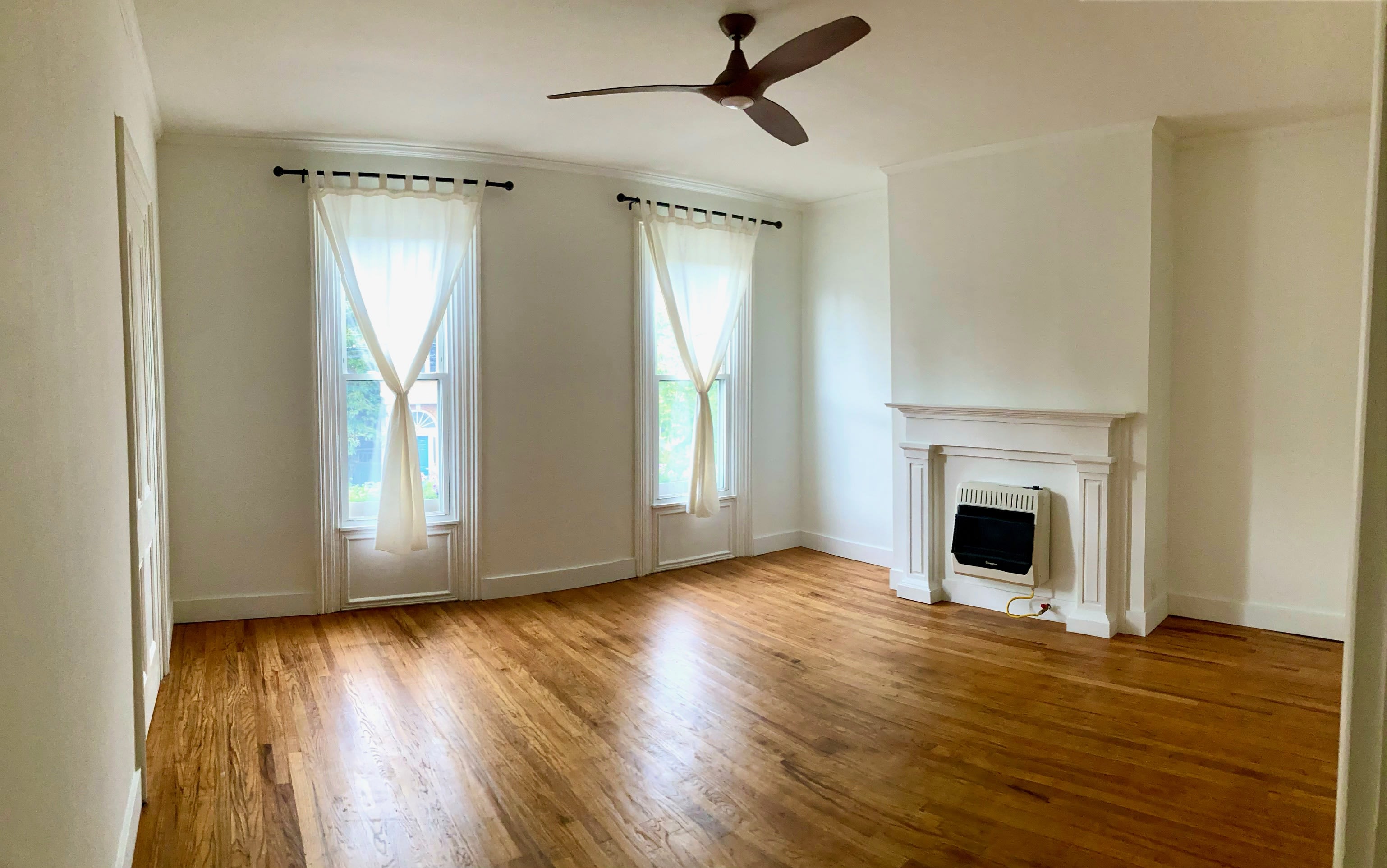 210 Allen Street – photo 2