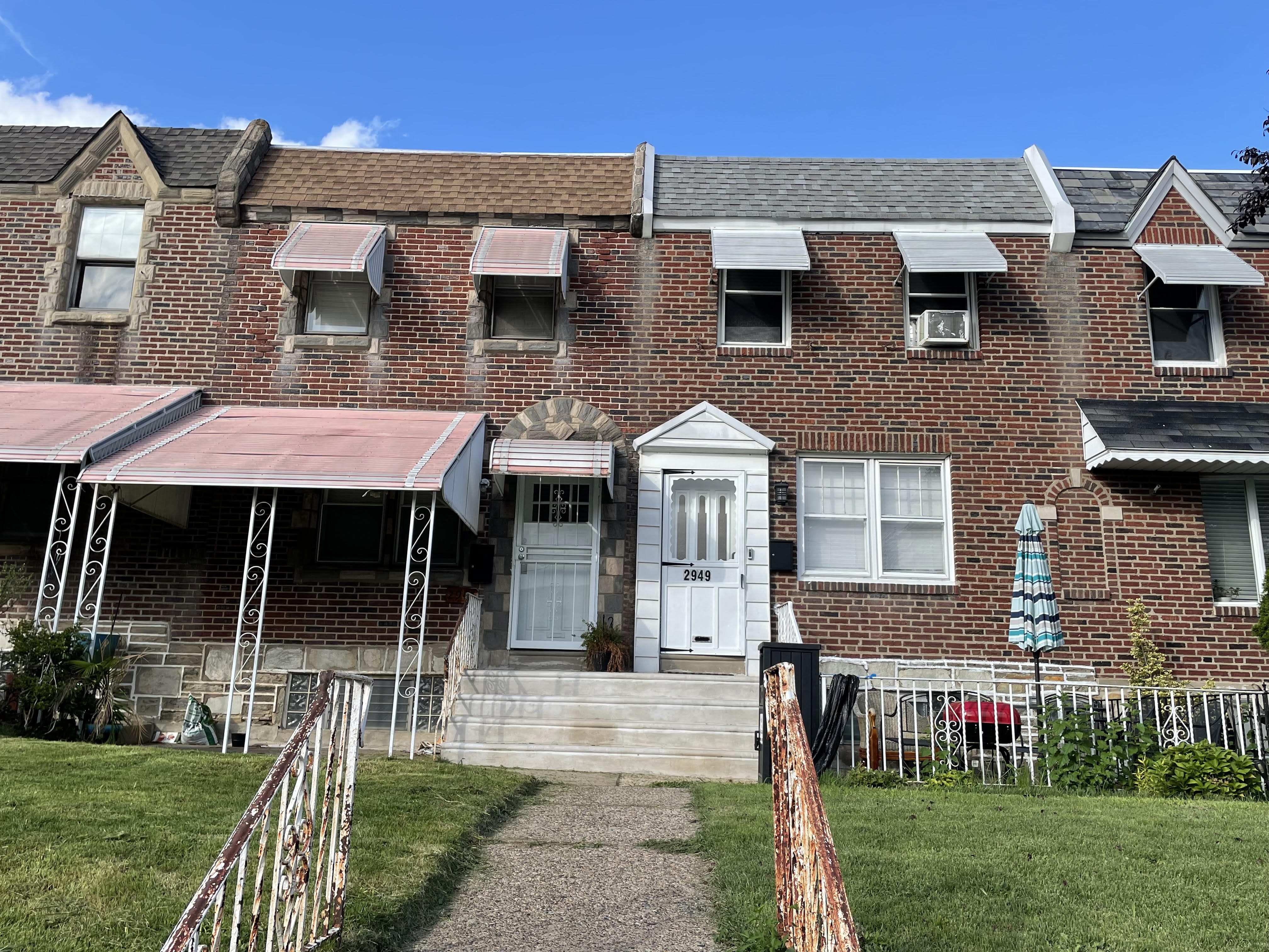 2947 Lardner Street – photo 1