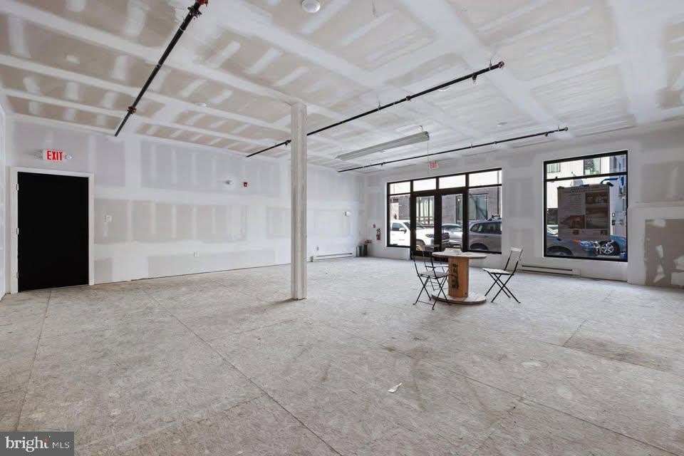 2025 AMBER Street – photo 5