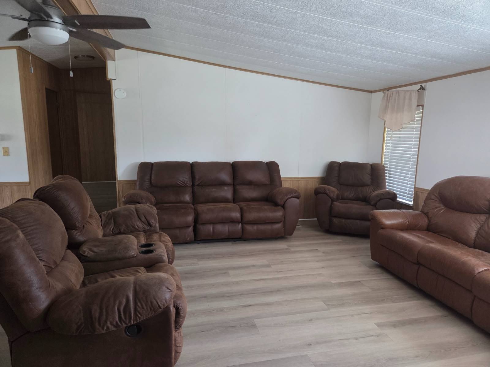 4122 Topaz St – photo 4