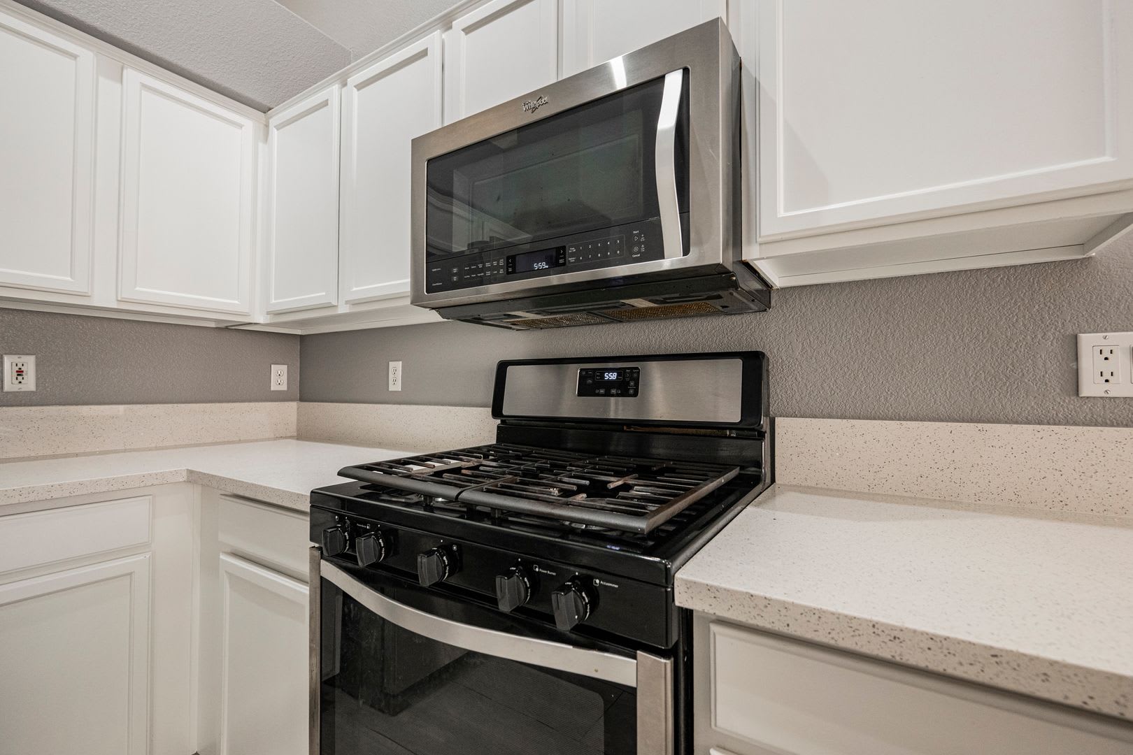 6067 Turtle River Ave. – photo 4