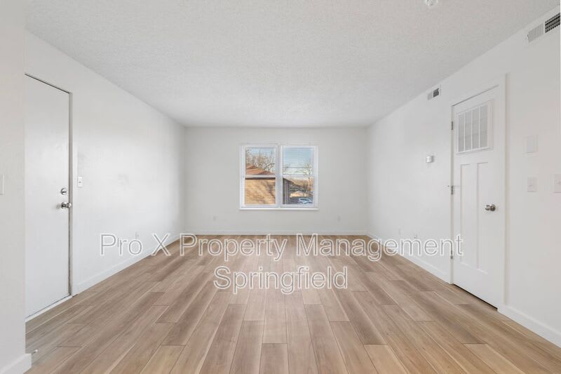 3140 West Greenwood Street – photo 4